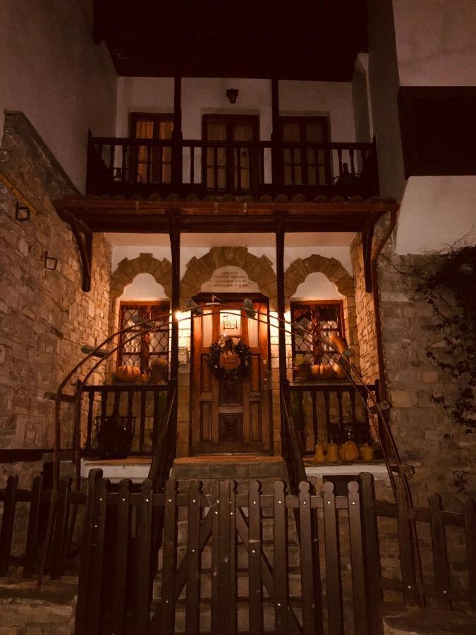 9mouses Chasiotis